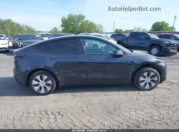 7SAYGDEEXRA262679 2024 TESLA MODEL Y Gray Vista interior trasera