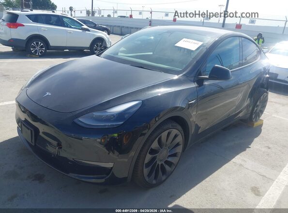 7SAYGDEF2NF491203 2022 TESLA MODEL Y Черный Передняя левая четверть