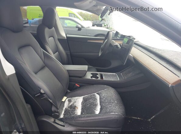 7SAYGDEF2NF537029 2022 TESLA MODEL Y Серый Вид салона спереди