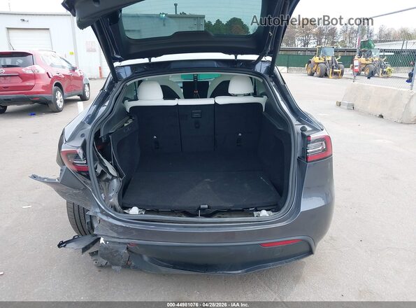 7SAYGDEF4PF647213 2023 TESLA MODEL Y Gray 