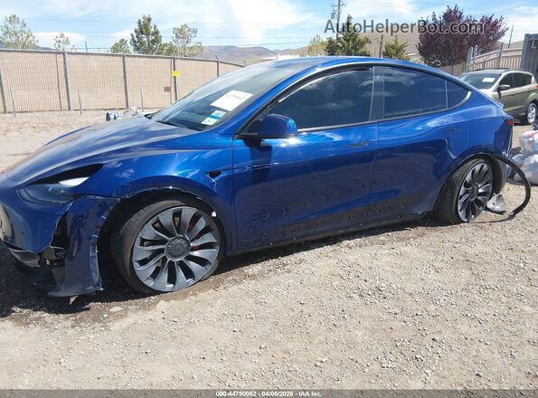 7SAYGDEF5NF393590 2022 TESLA MODEL Y Синий Вид спереди