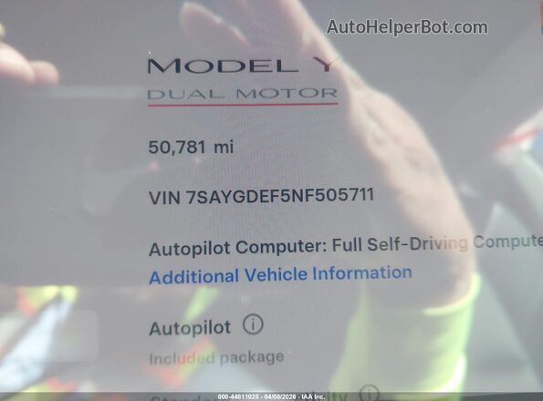 7SAYGDEF5NF505711 2022 TESLA MODEL Y Синий Панорамный вид салона 360°