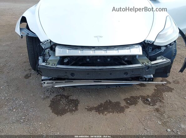7SAYGDEF5PF850093 2023 TESLA MODEL Y Белый Вид спереди