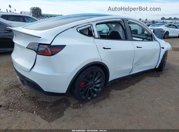 7SAYGDEF5PF850093 2023 TESLA MODEL Y Белый Задняя правая четверть