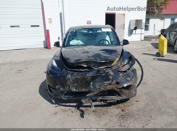 7SAYGDEF6NF505359 2022 TESLA MODEL Y Black Dashboard view
