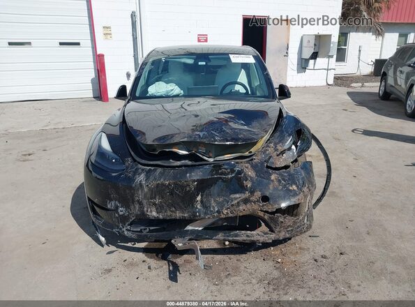 7SAYGDEF6NF505359 2022 TESLA MODEL Y Black Front view