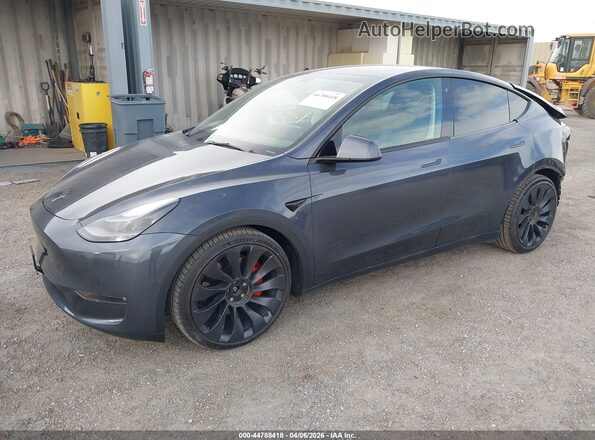 7SAYGDEF7NF368173 2022 TESLA MODEL Y Серый Передняя левая четверть