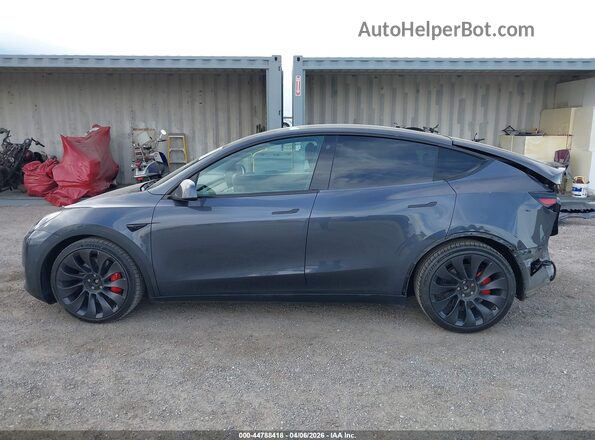 7SAYGDEF7NF368173 2022 TESLA MODEL Y Серый 