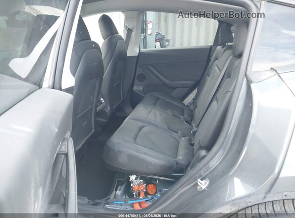 7SAYGDEF7NF368173 2022 TESLA MODEL Y Серый Вид наклейки с VIN-кодом