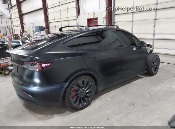 7SAYGDEF7NF553940 2022 TESLA MODEL Y Black უკანა მარჯვენა