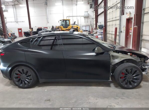 7SAYGDEF7NF553940 2022 TESLA MODEL Y Black სალონის 360-გრადუსიანი ხედი