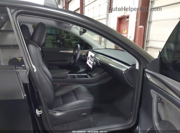 7SAYGDEF7NF553940 2022 TESLA MODEL Y Black წინა სალონის ხედი