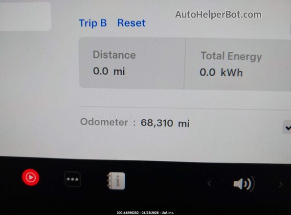 7SAYGDEF7NF553940 2022 TESLA MODEL Y Black 