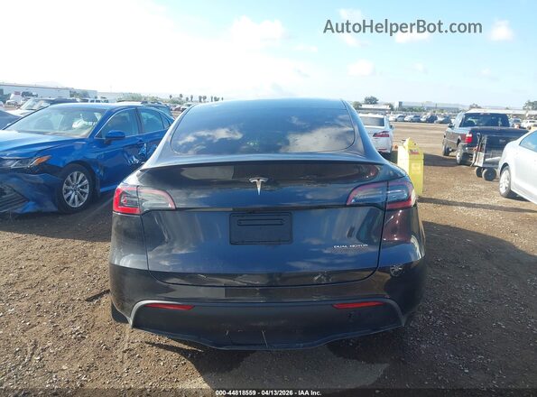7SAYGDEF9RF053655 2024 TESLA MODEL Y Gray 
