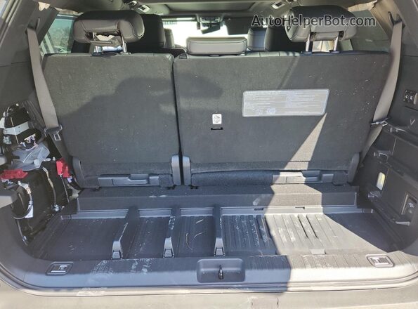 7SVAAABA1PX019936 2023 TOYOTA SEQUOIA White Սալոնի 360 աստիճան տեսք