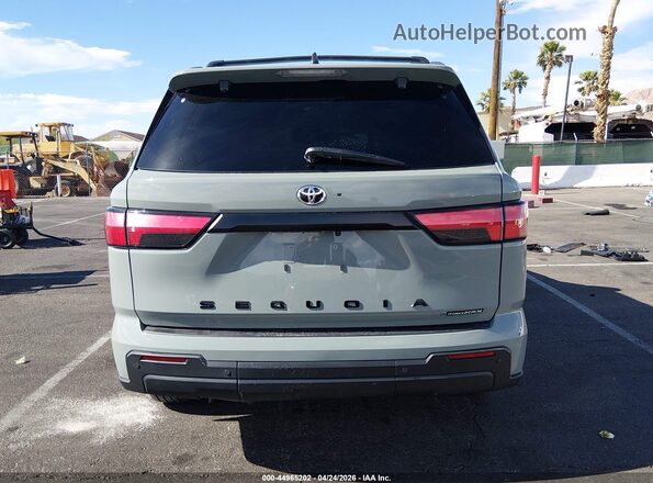 7SVAAABA1SX071043 2025 TOYOTA SEQUOIA Зеленый 