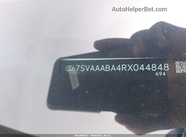7SVAAABA4RX044848 2024 TOYOTA SEQUOIA White Vista del compartimento del motor