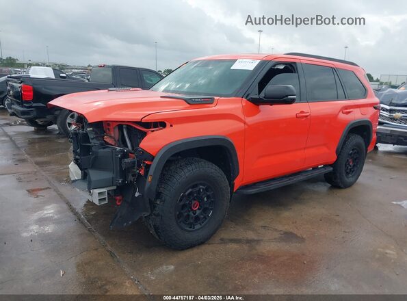 7SVAAABA5PX020264 2023 TOYOTA SEQUOIA Orange წინა მარცხენა ხედი სამი მეოთხედიდან