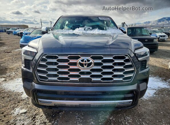 7SVAAABA7SX071225 2025 TOYOTA SEQUOIA Gray Դիմացի տեսք