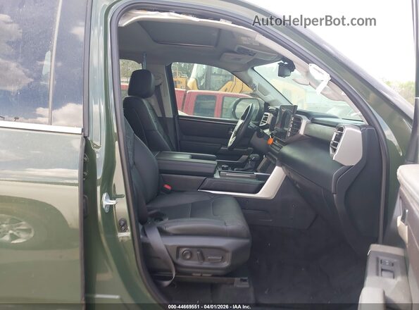 7SVAAABAXPX019031 2023 TOYOTA SEQUOIA Green Vista interior delantera