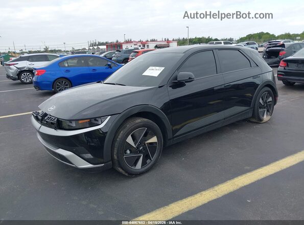 7YAKM4DA4TY052124 2026 HYUNDAI IONIQ 5 Черный Передняя левая четверть