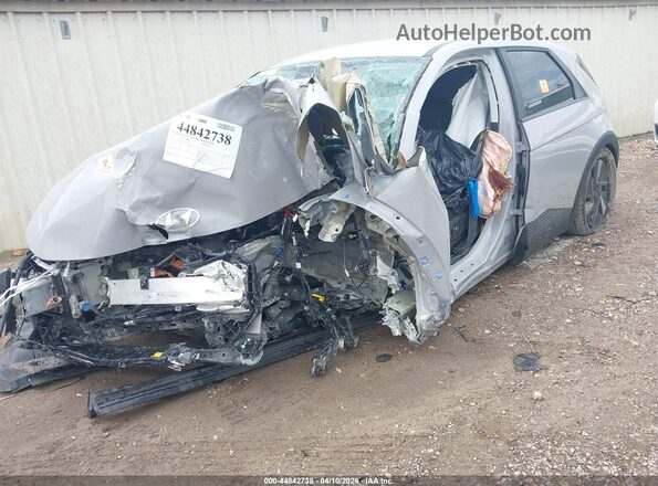 7YAKM4DB5TY041447 2026 HYUNDAI IONIQ 5 Серый Передняя левая четверть