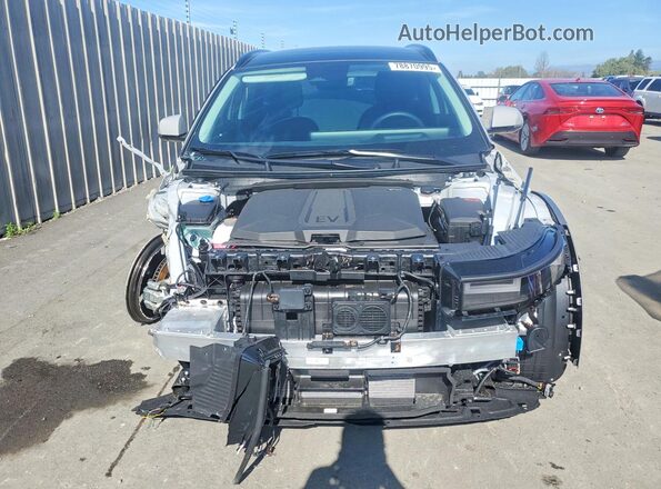 7YAKR4DA2TY041446 2026 HYUNDAI IONIQ Серый Вид спереди