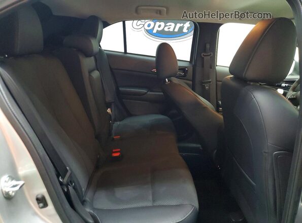 JA4ATWAA8TZ005446 2026 MITSUBISHI ECLIPSE Silver Vista del compartimento del motor