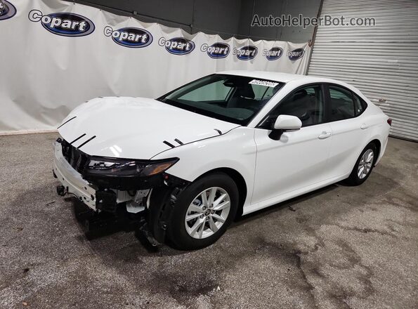 4T1DAACK8TU272970 2026 TOYOTA LE White 