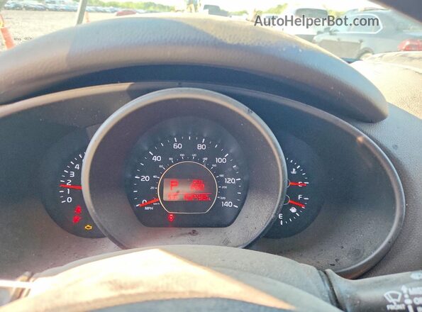 KNDJN2A26G7239040 2016 KIA SOUL Gray 