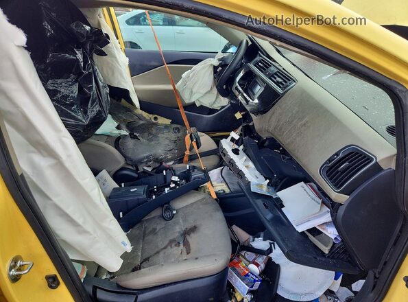 KNADM4A32G6681854 2016 KIA RIO Yellow 