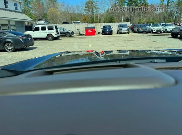 XXXXXXXXXXNY77231 2022 GMC YUKON Черный Панорамный вид салона 360°