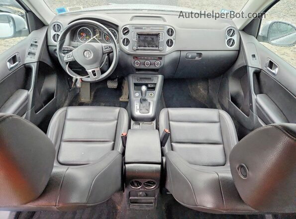 WVGBV7AX1HK000423 2017 VOLKSWAGEN TIGUAN Silver 
