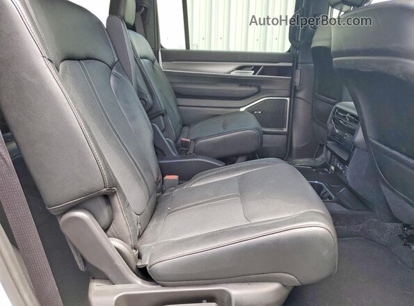 1C4SJVBP3SS510122 2025 JEEP WAGONEER White Widok wnętrza z tyłu