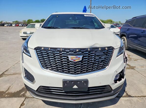 1GYKNCR45MZ108644 2021 CADILLAC XT5 White 