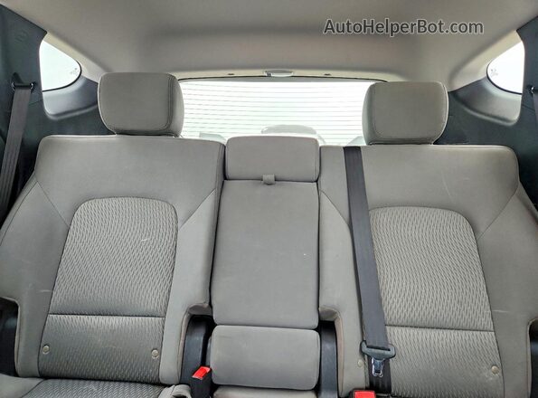 5XYZT3LB3HG433430 2017 HYUNDAI SANTA FE Silver Սալոնի հետևի տեսք