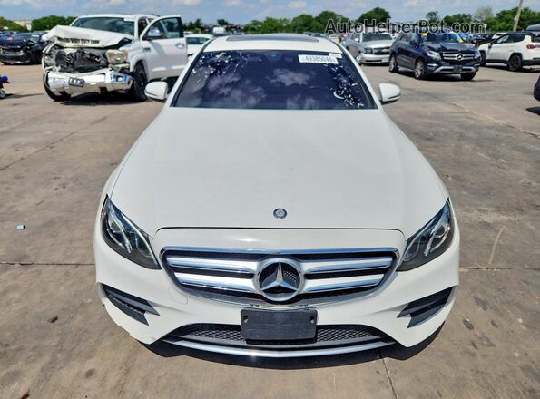 WDDZF4KB7HA036193 2017 MERCEDES-BENZ E White Widok z tyłu