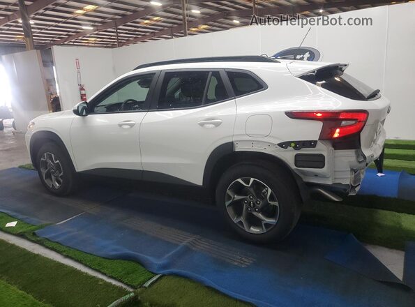 KL77LHEP3TC088570 2026 CHEVROLET TRAX Белый 