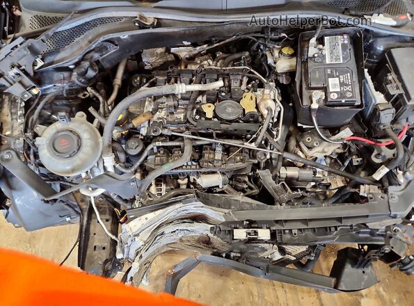 3VW6T7AU7MM000086 2021 VOLKSWAGEN GTI Black Вид підкапотного простору