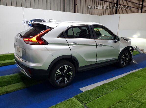 JA4ATWAA8TZ005446 2026 MITSUBISHI ECLIPSE Silver Delantero derecho