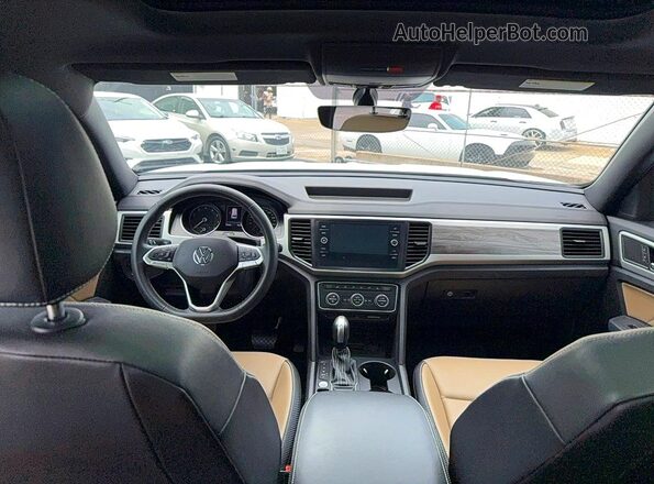 1V2JC2CA7MC235994 2021 VOLKSWAGEN ATLAS White Widok tylnych siedzeń