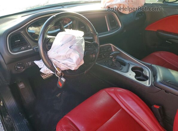 2C3CDZGG8LH155778 2020 DODGE CHALLENGER Черный Вид щитка приборов