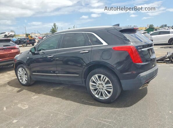 1GYKNCRS8HZ112031 2017 CADILLAC XT5 Black 