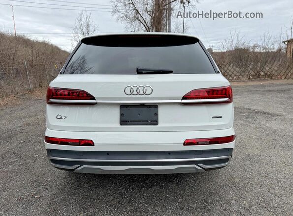 WA1LXAF71MD017482 2021 AUDI Q7 White VIN sticker view