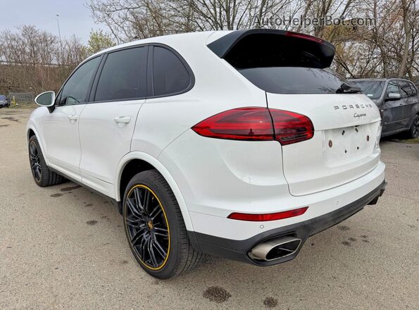 WP1AA2A21JKA02261 2018 PORSCHE CAYENNE White Առջևի աջ