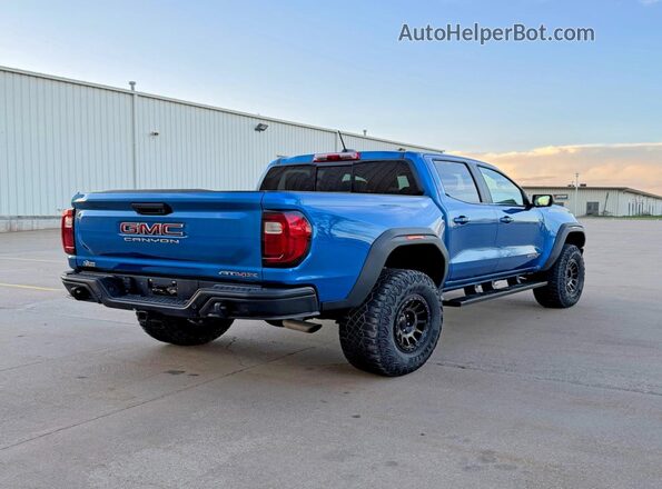 1GTP6EEK5R1230788 2024 GMC CANYON Blue Front view