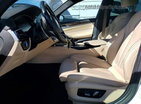 WBAJR3C00LWW59007 2020 BMW 5 SERIES White Առջևի վահանակի տեսք
