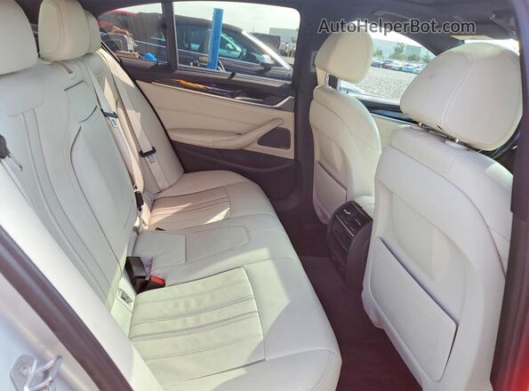 WBAJA9C53KB391730 2019 BMW 5 SERIES Silver უკანა სალონის ხედი