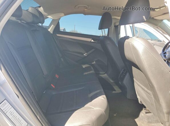 1VWSA7A30MC002808 2021 VOLKSWAGEN PASSAT Silver 