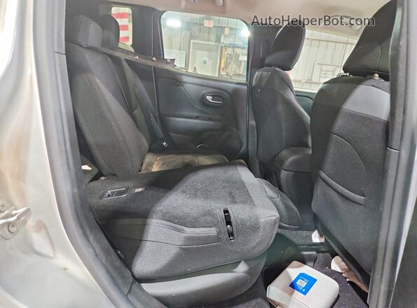 ZACNJBBB8LPL33295 2020 JEEP RENEGADE Silver ძრავის განყოფილების ხედი